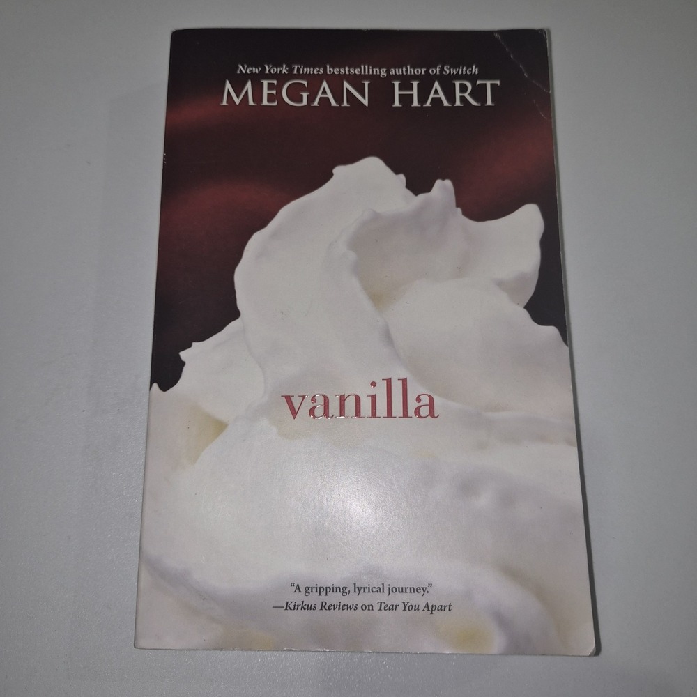 Vanilla Megan Hart First Printing March 2015 Paperback Romance Novel